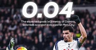 真以为没篮呢？瓦兰防字母哥直接回撤篮下 后者空位中距离得分